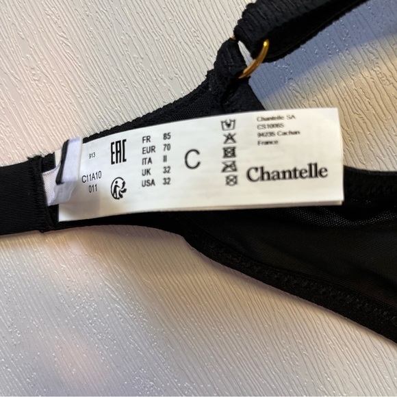 NWT Chantelle Lingerie Spirit Full Coverage Lace Molded Bra 32C BLACK #0097E - Picture 4 of 13